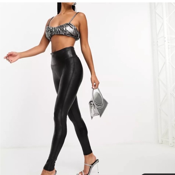 Spanx Faux Leather Leggings Pants - Picture 4 of 12